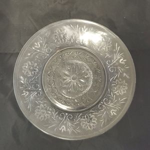 Reserved Vintage 9" plate daisy